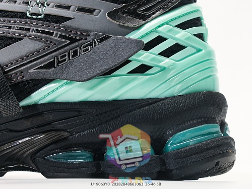 נעלי סניקרס New Balance בשני דגמים, 1906E ו-1906A 3