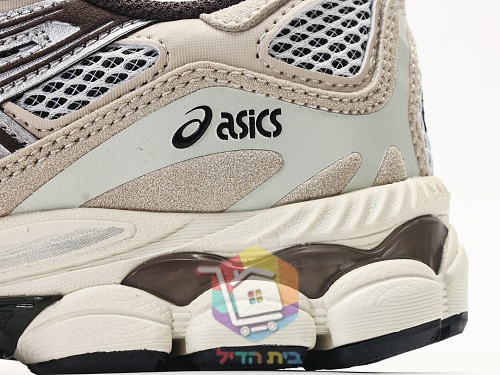 נעלי סניקרס ASICS בגוון קרם עם יחידת ג'ל חשופה בעקב 2