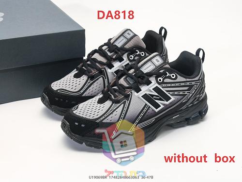נעלי ריצה New Balance 1906R שחורות עם לוגו N כסוף 2