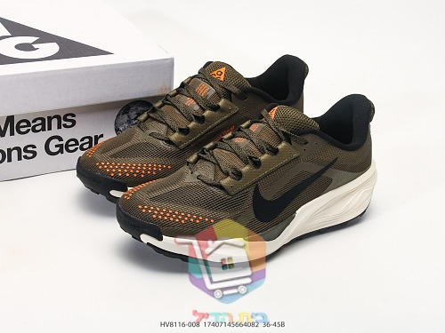 נעלי ריצת שטח Nike ACG עם סוליה משוננת 10