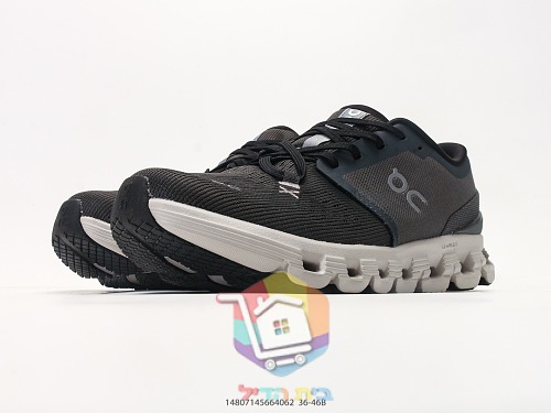נעלי ריצה On Cloud X מבד סרוג עם סוליה מחוררת 5