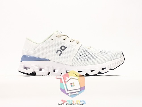 נעלי ריצה On Cloud X מבד סרוג עם סוליה מחוררת 15