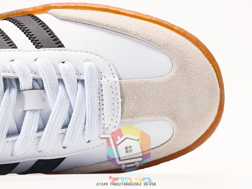 נעלי סניקרס adidas Samba ו-Superstar בהדפס Hello Kitty 9