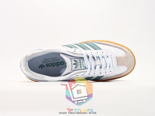 נעלי סניקרס adidas Samba ו-Superstar בהדפס Hello Kitty 22