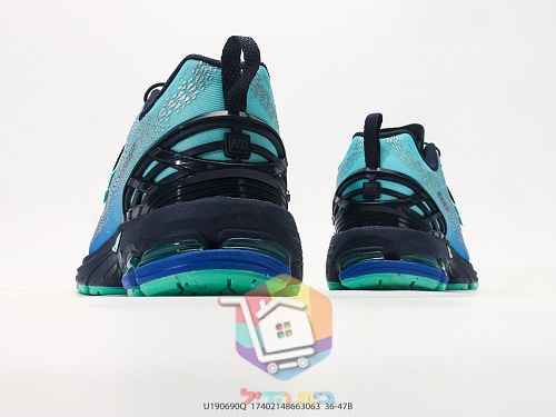 נעלי ריצה New Balance 1906F במעבר צבעים 6
