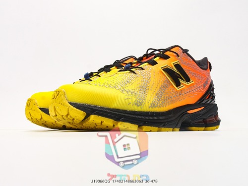 נעלי ריצה New Balance 1906F במעבר צבעים 14