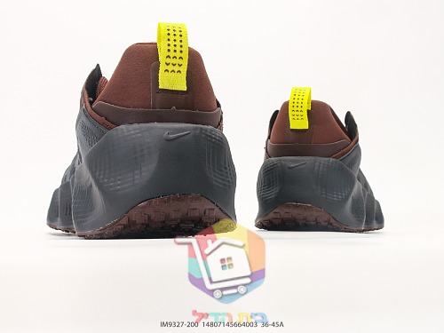 נעלי ספורט Nike חום שוקולד עם סווש ניאון 3