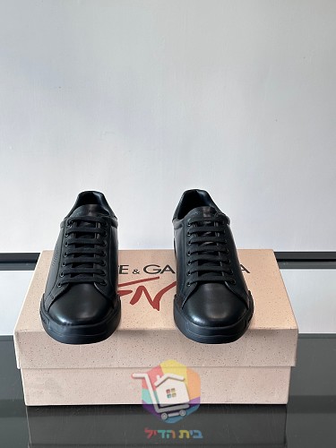 נעלי סניקרס DOLCE & GABBANA עם לוגו DG מחורר בצד 2