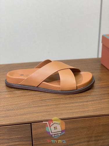 כפכפי עור Loro Piana Summer Walk ברצועות מוצלבות 22