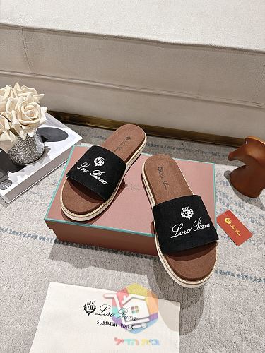 כפכפי פלטפורמה Loro Piana Summer Walk ברצועה רחבה 42