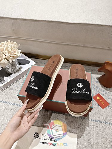 כפכפי פלטפורמה Loro Piana Summer Walk ברצועה רחבה 43