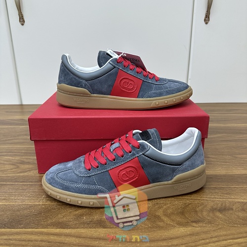 נעלי סניקרס VALENTINO עם לוגו מובלט בצד 11