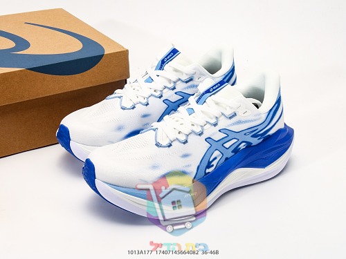 נעלי ריצה ASICS בהדפס כחול מרוסס 9