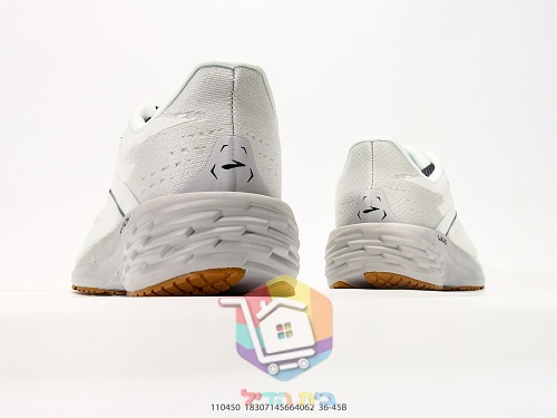 נעלי ריצה BROOKS Launch בהדפס מנוקד 31