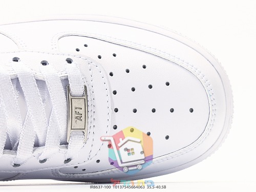 נעלי סניקרס Nike Dunk Low לבן שחור ו-Air Force 1 עם פרחים 13