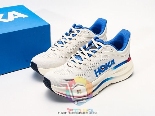 נעלי ריצה HOKA עם ריפוד עבה בסוליה 12