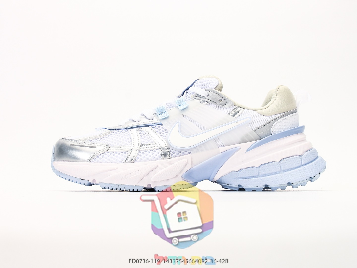 נעלי ריצה Nike V2K Run לבן כסף תכלת