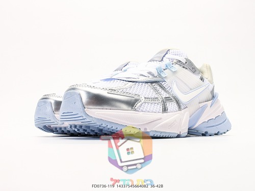 נעלי ריצה Nike V2K Run לבן כסף תכלת 5
