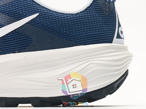 נעלי ריצה Nike ACG כחול לבן 2