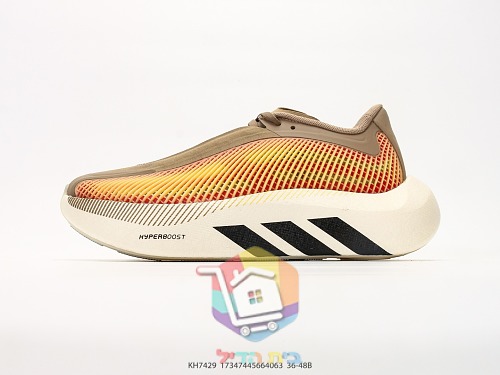 נעלי ריצה adidas מבד סרוג 9
