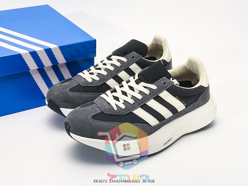 נעלי סניקרס adidas עם שלושה פסים 11