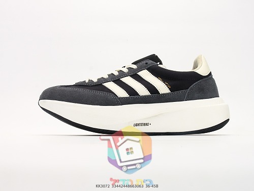נעלי סניקרס adidas עם שלושה פסים 19