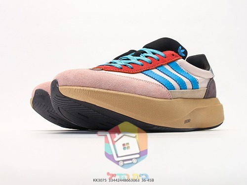 נעלי סניקרס adidas עם שלושה פסים 34