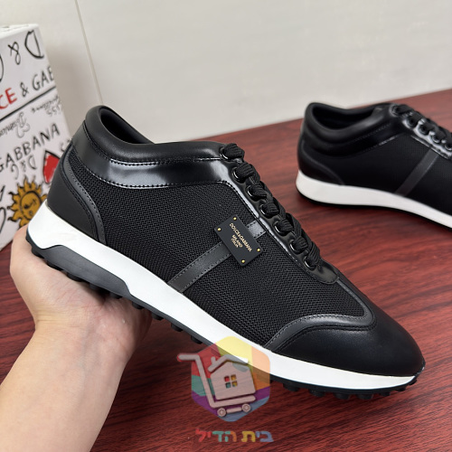 נעלי סניקרס Dolce & Gabbana עם לוחית מתכת בצד 20
