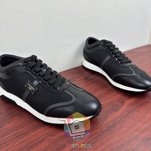נעלי סניקרס Dolce & Gabbana עם לוחית מתכת בצד 23