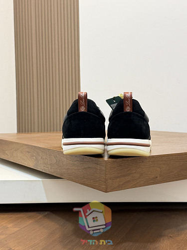 נעלי Loro Piana Flexy Walk מעור וזמש 18