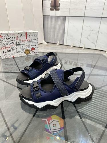 סנדלי DSQUARED2 עם שלוש רצועות מתכווננות 46