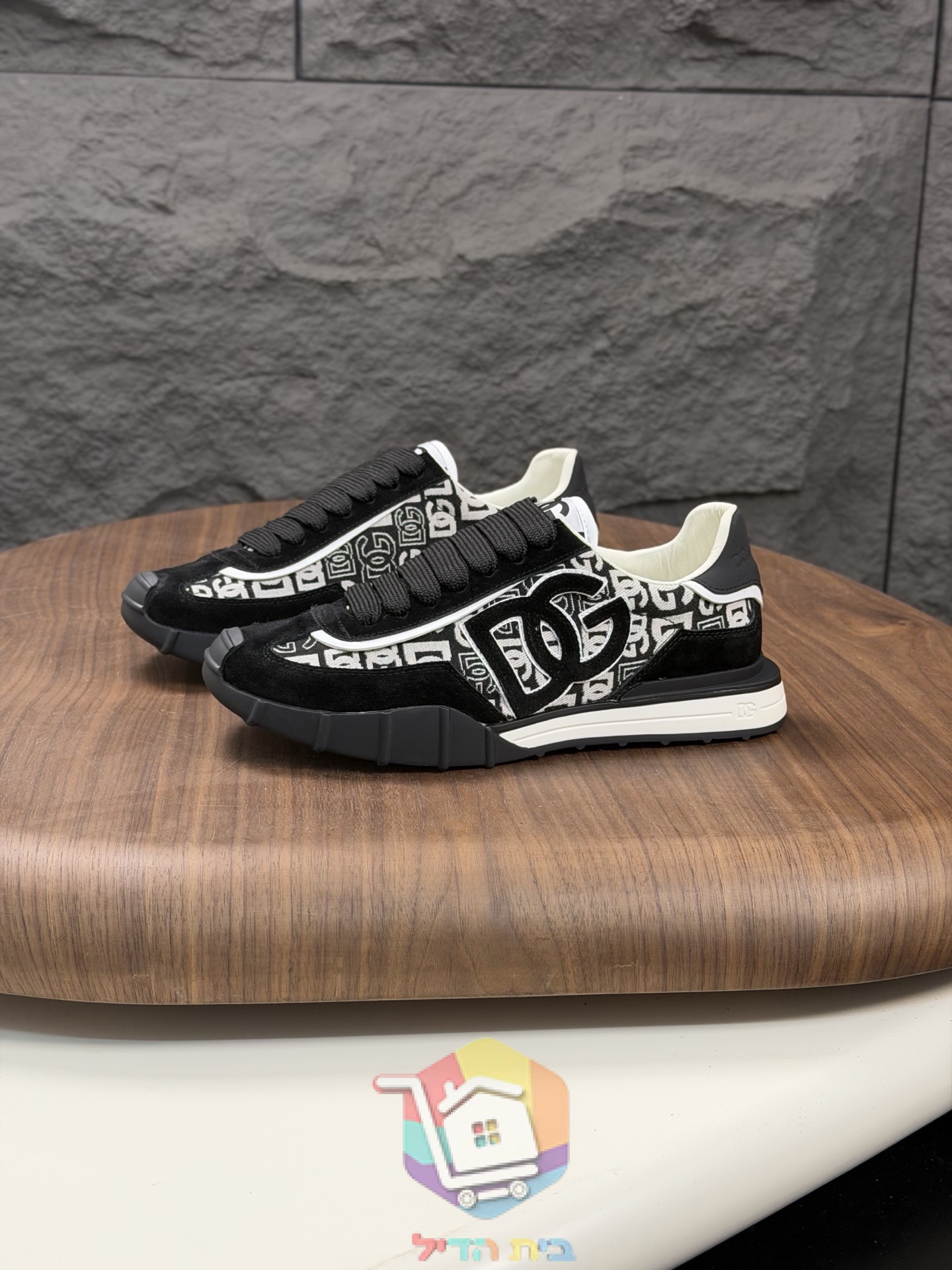 נעלי סניקרס Dolce & Gabbana עם לוגו DG מעור בצד