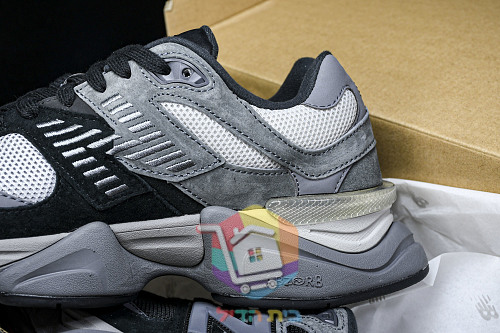 נעלי New Balance 9060 שחור, אפור 5