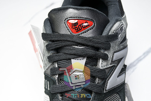 נעלי New Balance 9060 שחור, אפור 18