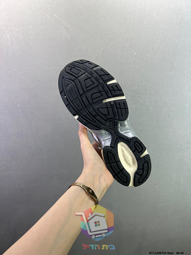 נעלי ריצה ASICS GEL רטרו לגברים ונשים 20