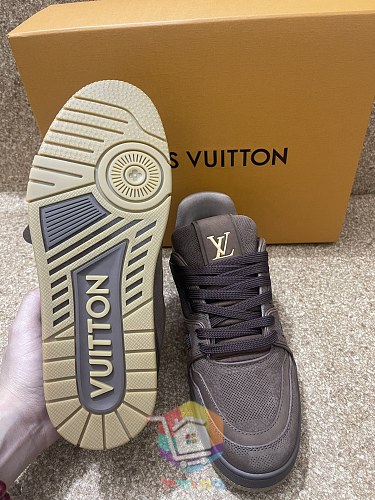 נעלי LV Trainer של Louis Vuitton 2
