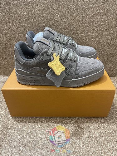נעלי LV Trainer של Louis Vuitton 16