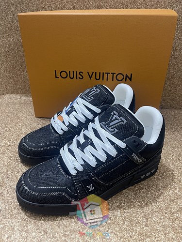 נעלי LV Trainer של Louis Vuitton 20