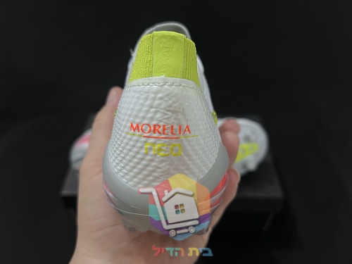 נעלי כדורגל Mizuno Morelia Neo לבן, שחור 2