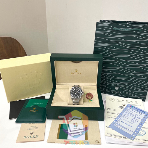 שעון Rolex Submariner בחוגה שחורה, 40 מ"מ 9