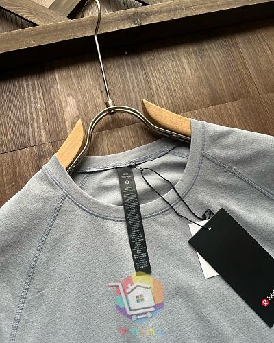 חולצת אימון lululemon סרוגה לגברים 3