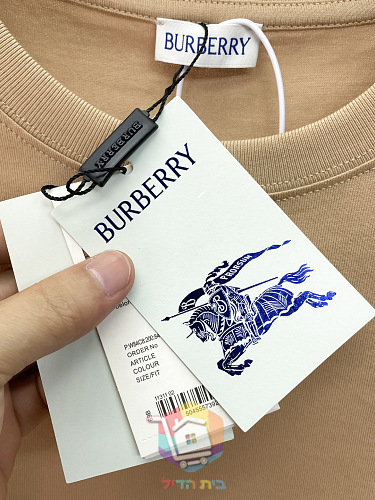 חולצת טי Burberry עם פס משבצות בשלושה גוונים 11
