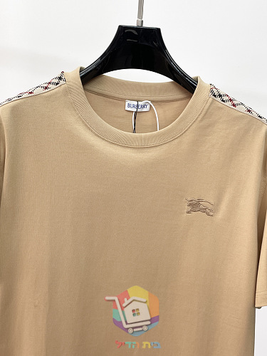 חולצת טי Burberry עם פס משבצות בשלושה גוונים 16