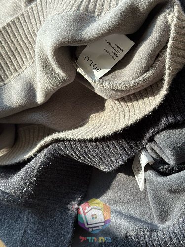 סוודר Polo Ralph Lauren בצווארון עגול בארבעה גוונים 4