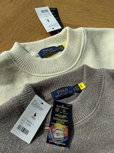 סוודר Polo Ralph Lauren בצווארון עגול בארבעה גוונים 26
