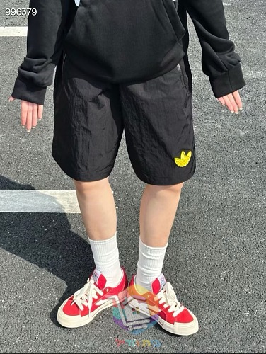 מכנסיים קצרים adidas ניילון 16