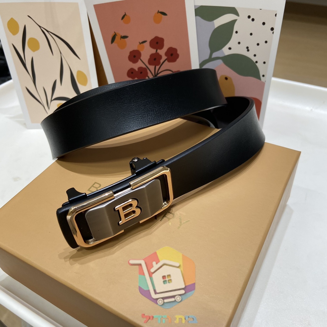 חגורת עור Burberry אבזם אוטומטי