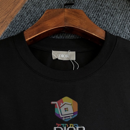חולצת טי Dior לגברים 15
