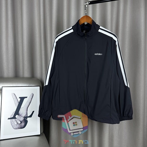 ג'קט רוח adidas עם שלושה פסים 32