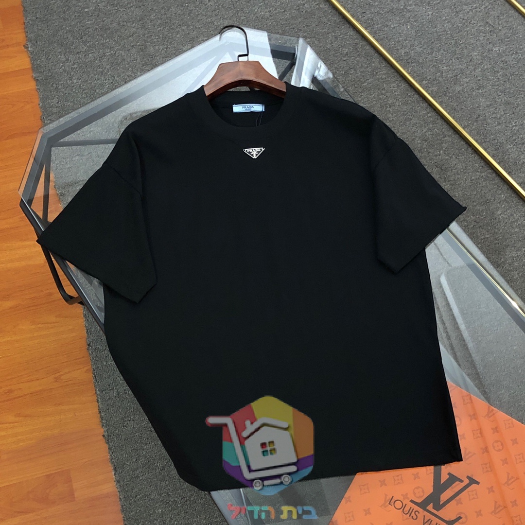 חולצת טי PRADA עם לוגו משולש